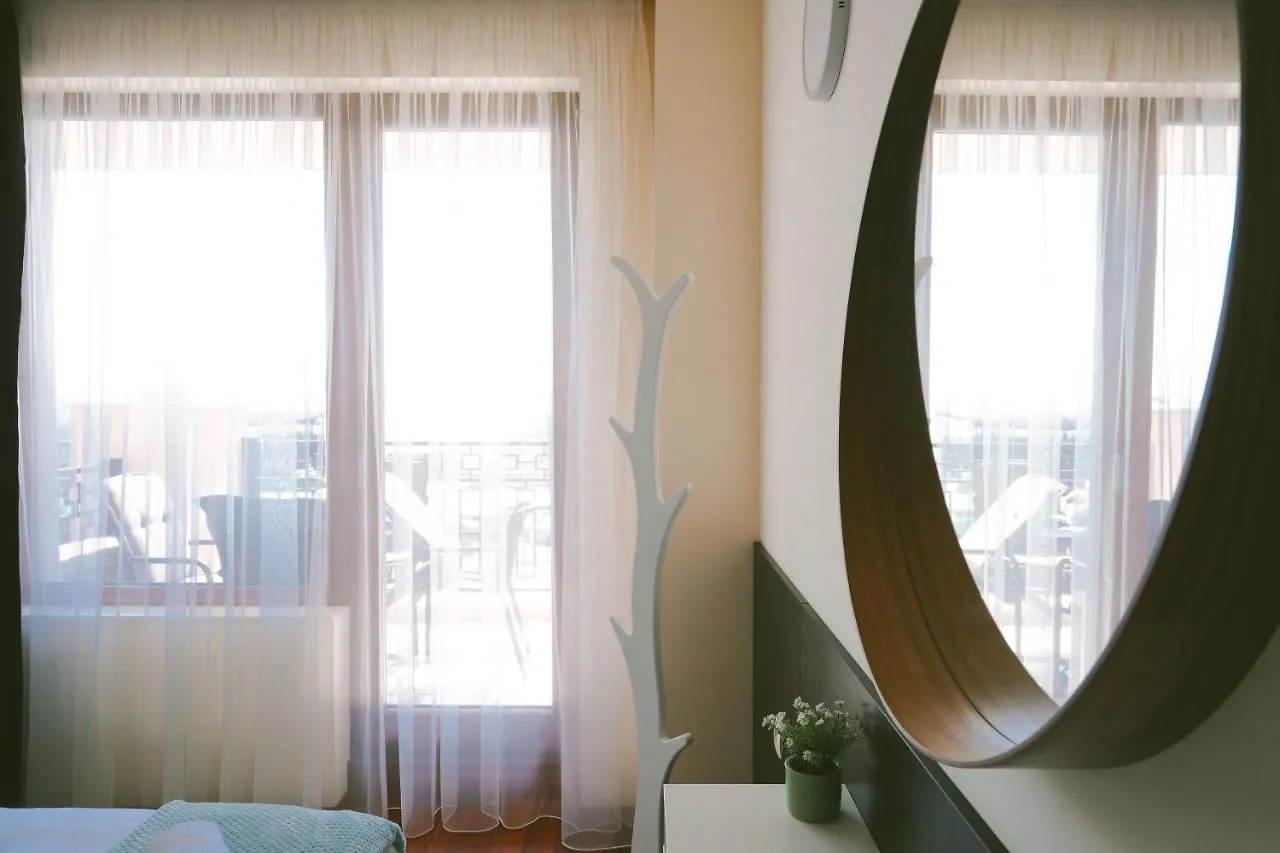 Golden Sands - Two Bedroom Apartment On The Beach Golden Sands